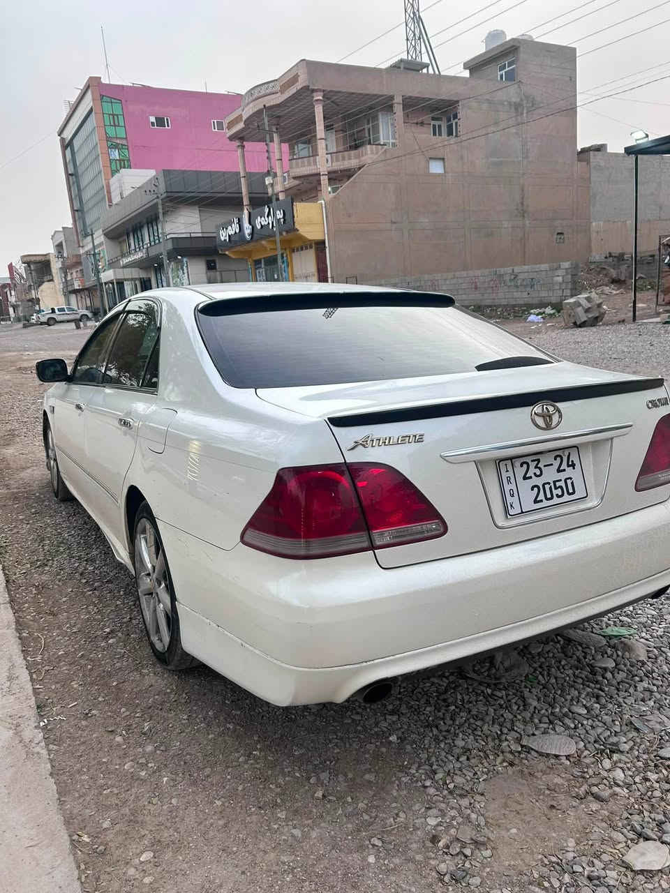 شاهینە 180 گێر و مەکینە بچوک ئاڵتونی بازاڕ
2005 مووس
سێ دووگمە، بەسمە ڕەش، تەبرید سارد و گەرم، ئاوێنە کارەبا، کامل جوانکاری، سەیارەی مەعرەز نییە و هی ماڵە،
شوێن مووسەکانی بۆیاخە و ٢ پارچە بۆیاخی ئەوروپا
کۆدی بۆ کراوە و بە ناوی خۆمەوەیە 
٤ تایەی لۆک لەسەرە، ڕۆنی تازە گۆڕاوە، دەعامی دوا و پێشەوەی 2007 
گێڕ و مەکینە بەشەرت، دوکەڵ و بوخار بە شەرت، سەیارەکە تا بڵێی جوان و پاک و بێ کێشەیە 
72 وەرەقە و معامەلە، لە کەلارم

***********
واتساپیشی لەسەرە
