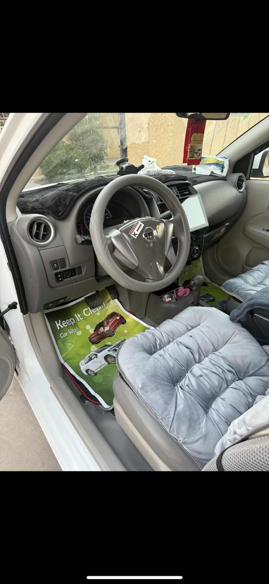 سني للبيع هندي أم بليته زركه موديل 2024 ماشه 43 بس بيها تبديل قطعتين سعر مناسب سيارة خير من الله تبريد محرك مكفول سعر 117 بيها مجال بسيط باقي تفاصيل ***********  المكان لمدائن سلمان باك
