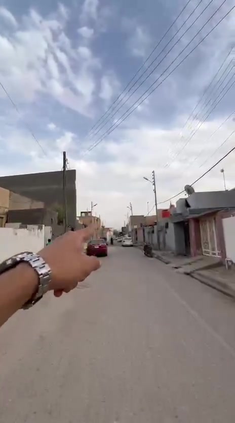 تحيه طيبه لمتابيعنا الكرام 💠
متوفر دار سكن للبيع منطقه حي الصدر
مساحته ٢٠٠م البيت نظيف
طابق واحد
غرف نوم ٢
استقبال
صالة
مطبخ
صحيات ٢
طارمه 
تهويات
للاستفسار مراجعه مكتب ابو سلام للعقارات سماوه حي الصدر قرب فلكه ساعه مقابيل مطعم دجله
اتصال ***********
واتساب ***********
