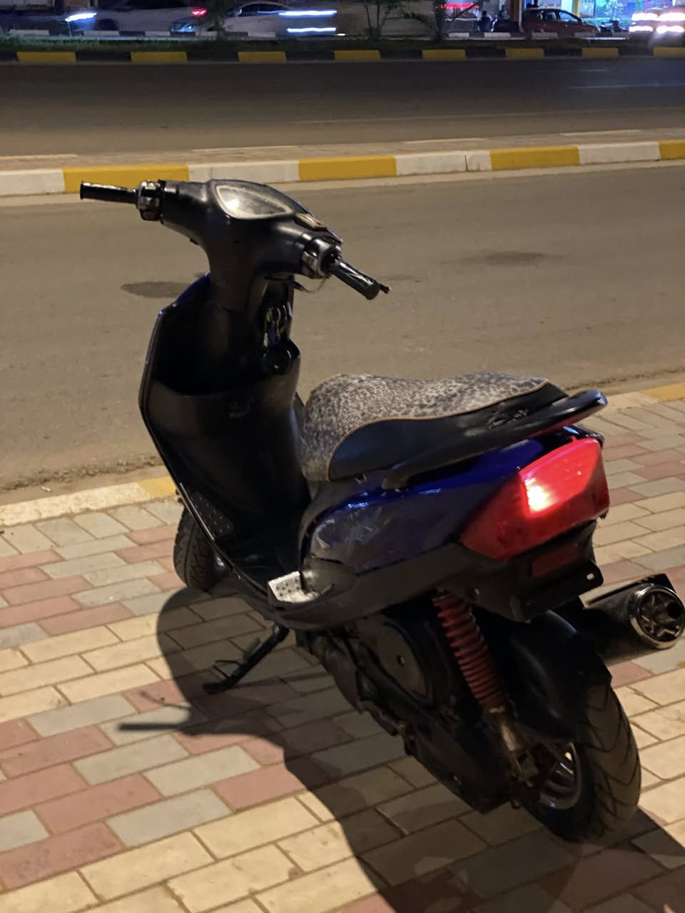 سلام عليكم
ماكس عدله للبيع

دراجه مكفوله فقط مفتوحه مره وحده

دراجه شلعه ومعدل 

دراجه بيه تزويد دبلات وقبق عنبار ووياله وصلنصه sc 

السعر 500وبيه مجال

للستفسار خاص او واتساب ***********
