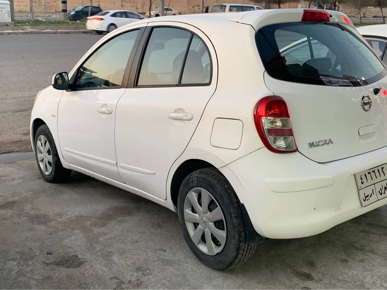 نیسان میکرا ٢٠١٥
تەنیا  ٩٦ هەزار رۆیشتووە
دووپارچەی  سبوغە بێ  ژوورئ
نرخی ٨٥ ورقە
موبایل     *********** أربيل, العراق
