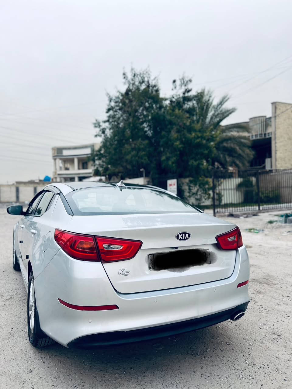 سلام عليكم اوبتما K5اصل غاز بلادي موديل.2015أدوات  ادوات كص جنطه سياره طك كارتون كامله مكمله من كلشي برغي ممفتوح بيه شرط
ارقام وسنويه متومه طبق الأصل شرط 
تحكمات استيرن  
1 شاشه
2نضام ايكو 
3حساسات خلفي امامي شغال
4هيترات ستيرن +كشنات امامي خلفي هيترات
5كشنات نفخ/كهربائي 
6سبير جك 
رايده 58ورقه وبيه  مجال مكاني بغداد شراي فقط ***********
