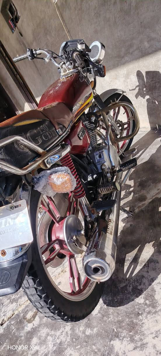 متاح موديل 22محرك مامفتوح. شلعة معدل كهربائيات كلشي شقال لايت عالي ناصي اشاير تخم تاير كلة نضيف. اوراق موجودة السعر 575وبيهة مجال الموشراي لايتعبني المكان الكرمة ***********
