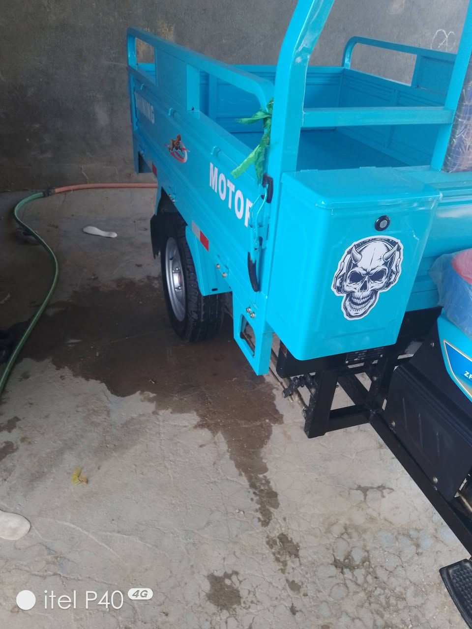 سلام عليكم  ستوته سقر البيع موديل 2024مكان الحمزه الغربي  تواصل ***********
