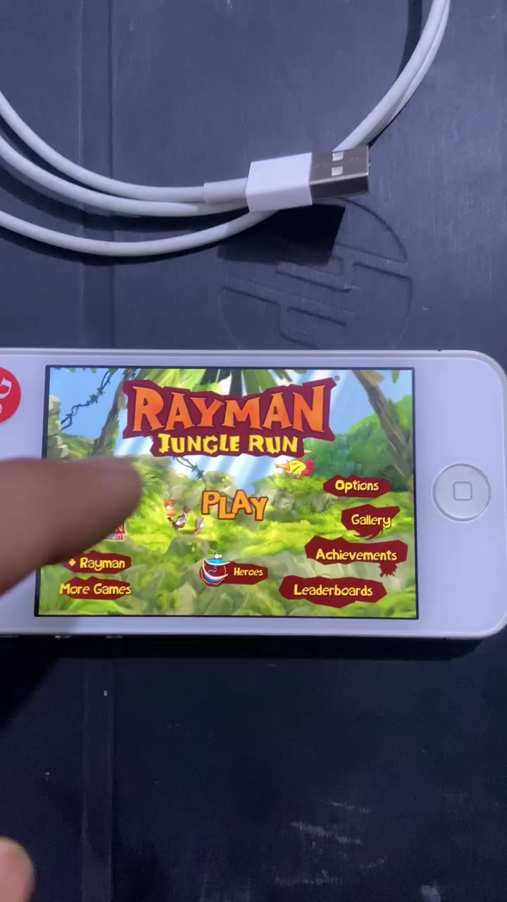 السلام عليكم 
ايفون 4 نضافته فول شحنه كلش اطول محمل بي العاب ويوتوب شغال وبي متجر تنزل منه العاب وتطبيقات ما موجوده بالابل ستور  فقط خليت بي الشريحه ما شتغلت باقي الجهاز فول شغل 

سعره 25 

توصيل متوفر


**إذا كنت صاحب هذا الإعلان وتريد حذفه لأي سبب، رجاءا أرسل رسالة إلى الدعم الفني**