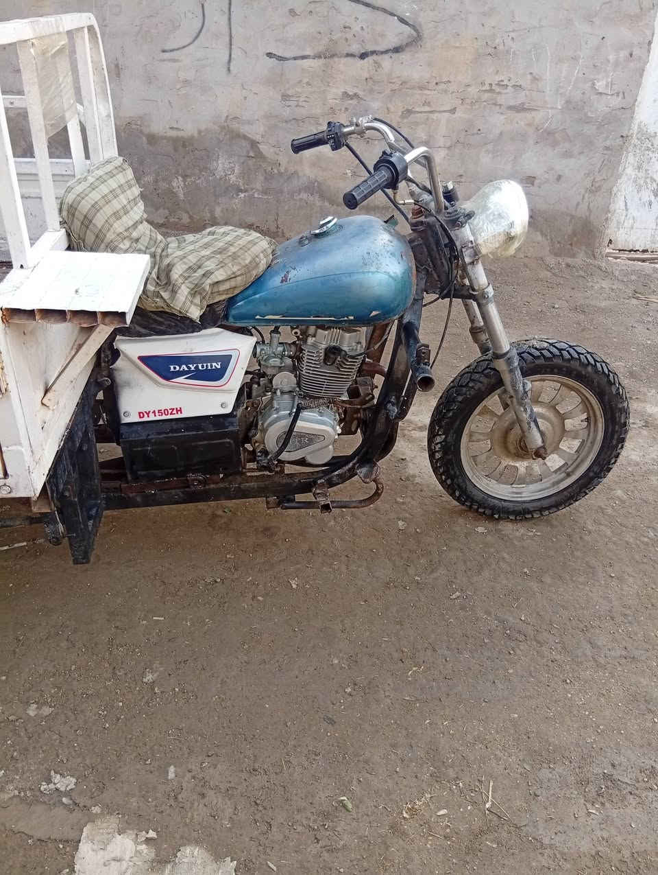 السلام عليكم ستوته دوات سعر750وبيه مجال بصيط ***********
