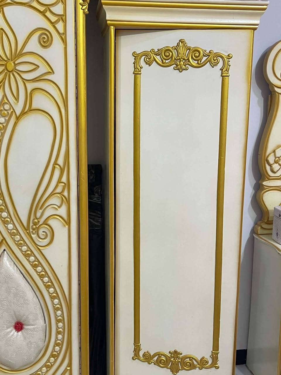 سلام عليكم غرفة نوم للبيع مستعمله للاستفسار الاتصال على الرقم
***********

