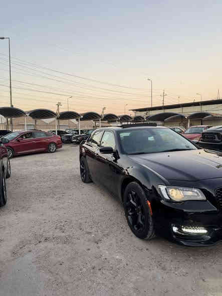 🍒اوباما  2022 S امريكي🍒

                  اللون اسود  سعر 235وبيه مجال 

                  الموديل 2022 اصل دخول جديد سياره بدون ارقام الرقم ع اليشتري

                   ( 

السيارة ( بنيد فقط بدون دواخل  ) كفالة عامة

المسافة المقطوعة 35 فقط وضع الوكالة

حجم المحرك 3600

مواصفات السيارة:-
*بانوراما
* نقطة عمياء . 
* حساسات امامية . 
* مصابيح امامية زنون مع  بلوجكترLED . 
* ويل قياس 20 أنج . 
* حساسات خلفية .  . 
* شاشه كبيرة مع نظام ملاحة نفكيشن GPS .
* سستم صوت كامل مع دمام خلفي 
* كراسي جلد طبيعي شعار S
* مقاعد أمامية كهربائية عدد 2 .  . 
* مقاعد أمامية تبريد وتدفئة . 
* مقاعد خلفية تدفئة . 
* تشغيل عن بعد .  . 
* تدفئة ستيرن . 
* محدد سرعة .  . 
* كاميرا خلفية دوارة.
* مرايا رادار مع ترحيب متحسسة للاضاءة  
* دخول ذكي (بصمة) .

(السيارة ارقام فحص مؤقت بأسمي)

مكان السيارة بغداد 
للاستفسار عن السعر واي تفاصيل اخرئ الاتصال متوفر واتساب ايضا.🔺

📞 ***********
