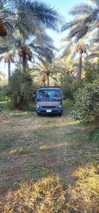 كيا ام أعيون للبيع  الموديل ٢٠٠٢  المكينه ٣٠٠٠  كير و شاصي و حداديه كف...