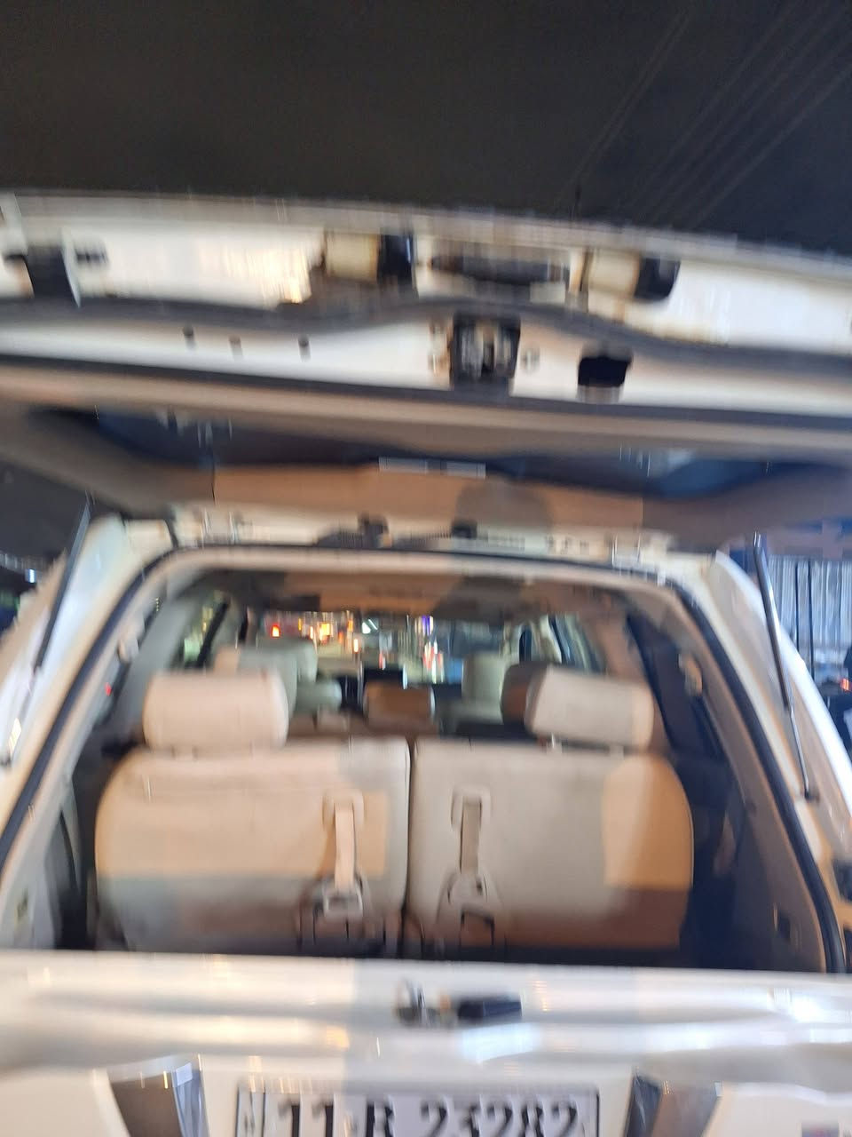 سلام عليكم لاندكروز موديل 13 محدثه 21 تحديث أصلي 8اسلندر دخم تاير جديد كير ومحرك شركه مصبوغة عام السعر 285 وبيهه مجال رقم *********** واتساب
