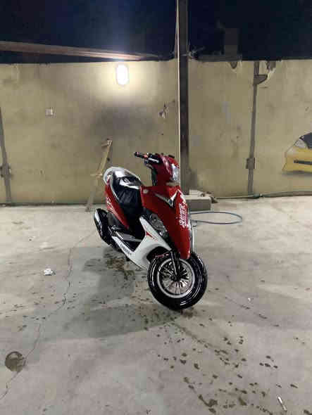 سلام عليكم ماكس مضلع حديث 2014دراجة صارله شهرين ونص نازله من رمبه دراجة نضيفه كلش جيب فيتر وتعال ختم واحد دراجة بيه تزويد خير من الله وياله نجمه ملقط رياضي يدات بريك رياضي صالنصه صچمه كاربون فايبر الياف حقيقي كلجات رياضي بلادي قطره دهن رياضي لايت زنون رماش فقط ستنان صفح رياضي هاي تفاصيل دراجة الي حب يراسلني ع واتس ***********سعر 1250وبيه مجال مكاني ديالى تقاطع الوثبه
