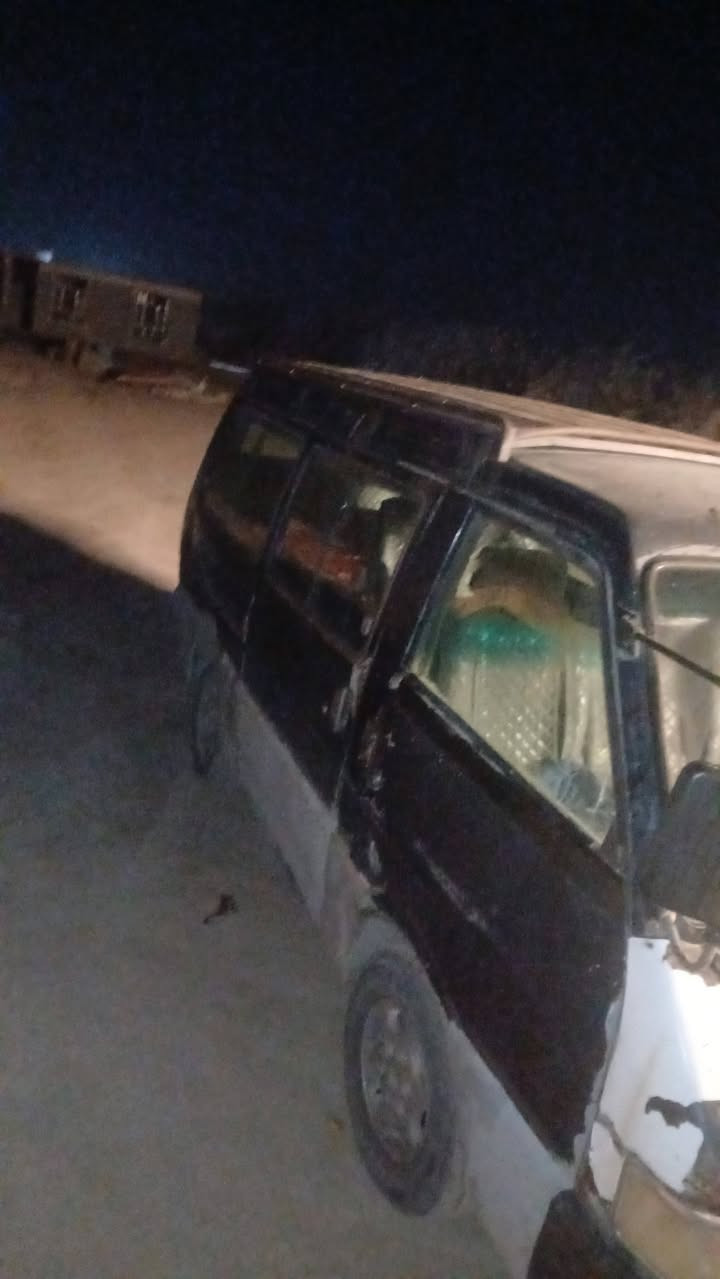 سلام عليكم بسته البيع موديل خمسه وتسعين رقم احمر بغداد  سياره كير محرك اكسن  مكفولات  عينه وصينيه جدد  الرقم ***********
