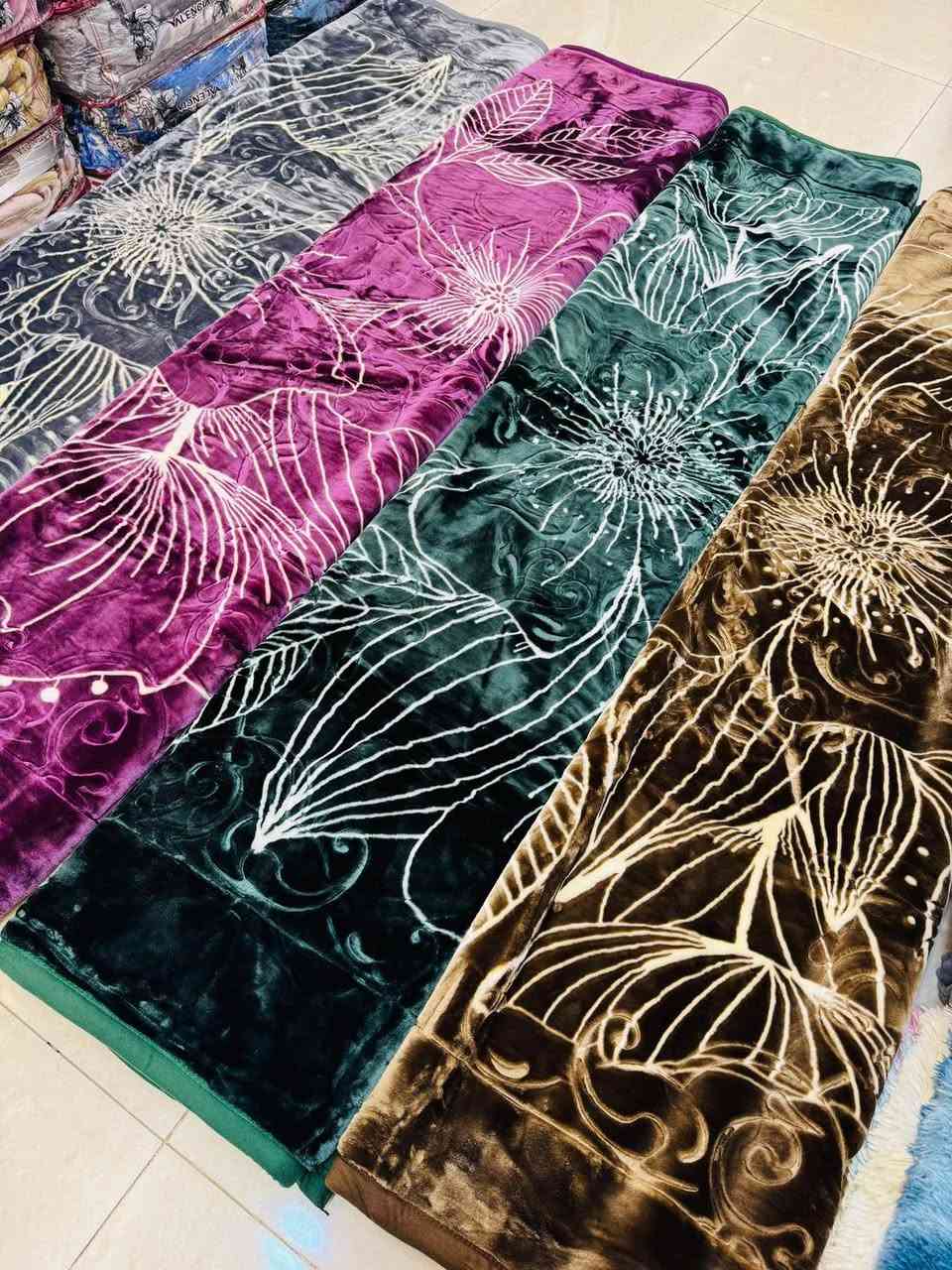 اذا مو سوفت الاصلية اخسر مليون ع قطعة 😍🔥
وصول بطانية طبقتين 8 كيلو ✨💪
نفرين قياس 220*240
#مجمع_الكلمة_الطيبة3 #قرية_الغدير #متوفر_توصيل_جميع_المحافظات #واتساب*********** #واتساب***********
