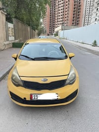 للبيع كيا ريو 2015 ضربتها فقط من امريكا صندوق على يسره فوق الجاملغ وره...