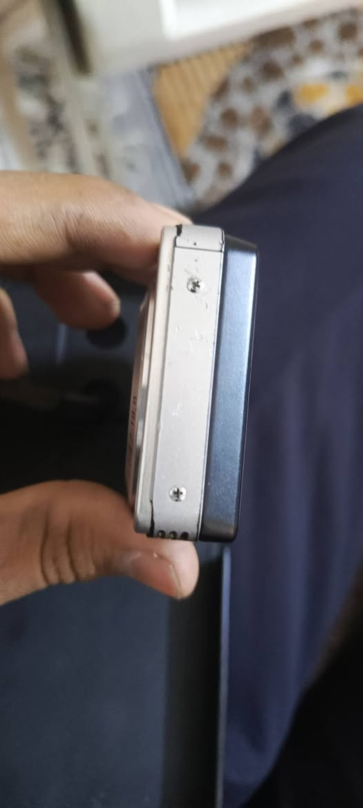 سلام عليكم كامره سوني للبيع شغاله فول نضافه موضح بل صور ياه بطاريه رام فقط سعر 66ويه التوصيل مكاني بغداد مدينه توصيل عندي


**إذا كنت صاحب هذا الإعلان وتريد حذفه لأي سبب، رجاءا أرسل رسالة إلى الدعم الفني**