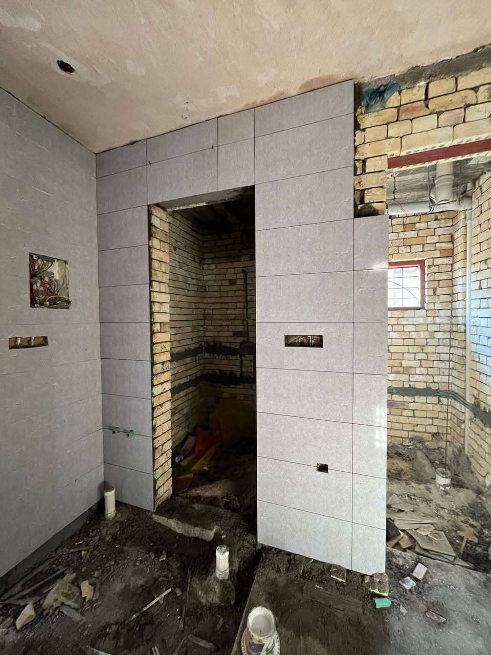 خلفه سيراميك متفرغ للعمل
نعمل سيراميك مرمر كرانيت 
بايات درج حجر قرض بورسلين 
استفسار اكثر اتصل
 ***********

‏‪مستعدون لكافه أعمال الترميم  شغل ليزر
