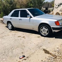 مرسيدس دب • ١٩٨٥ • رقم بغداد