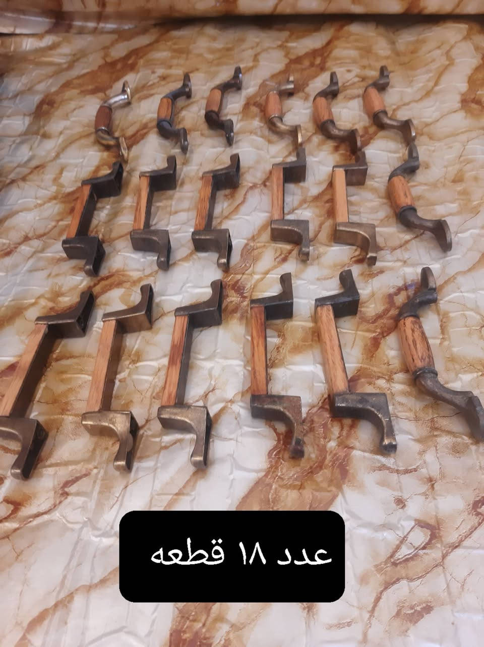 يدات نحاس العدد ٤٤ قطعه السعر ٥٠ الف مع التوصيل


**إذا كنت صاحب هذا الإعلان وتريد حذفه لأي سبب، رجاءا أرسل رسالة إلى الدعم الفني**