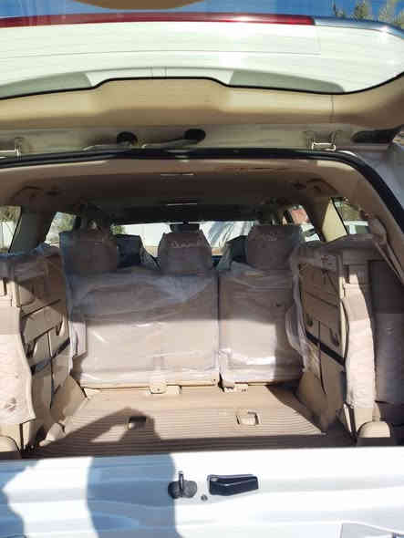 لاندكروز ؤايت ادشن مؤديل 2017 فؤل مواصفات مكفؤله كفاله عامه ؤضع شركه مال جناي شرط نظافه ماشيه 120 محرك 6 سلندر رقم بغداد  عنوان نجف مشخاب 
سعر 490
***********
