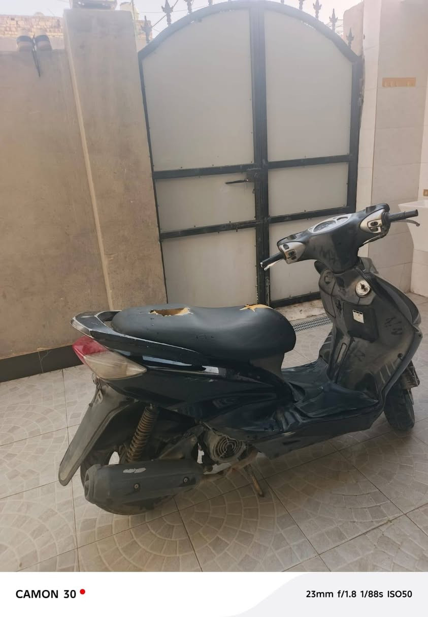 دراجه ماكس ثلعب ياباني محرك كايم للبيع سعر 350 الف بيه مجال بسيط كهربايات شغاله هندر شغال المكان الجمهوري الاستفسار على رقم ***********
