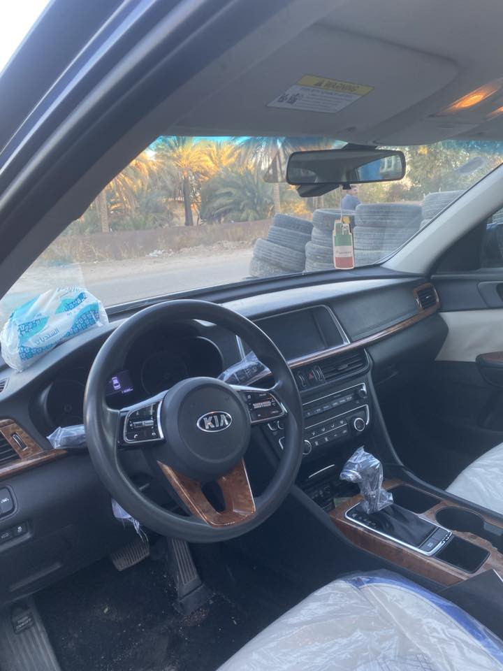 اوبتما للبيع
موديل ٢٠٢٠
السياره بأسمي تحويل ثاني يوم 
السيارة بيها فقط الجاملغ الامامي موضح بالسونار 
مكانه كربلاء المقدسة 
السعر ١٤٢ وبيها مجال بسيط 
***********
