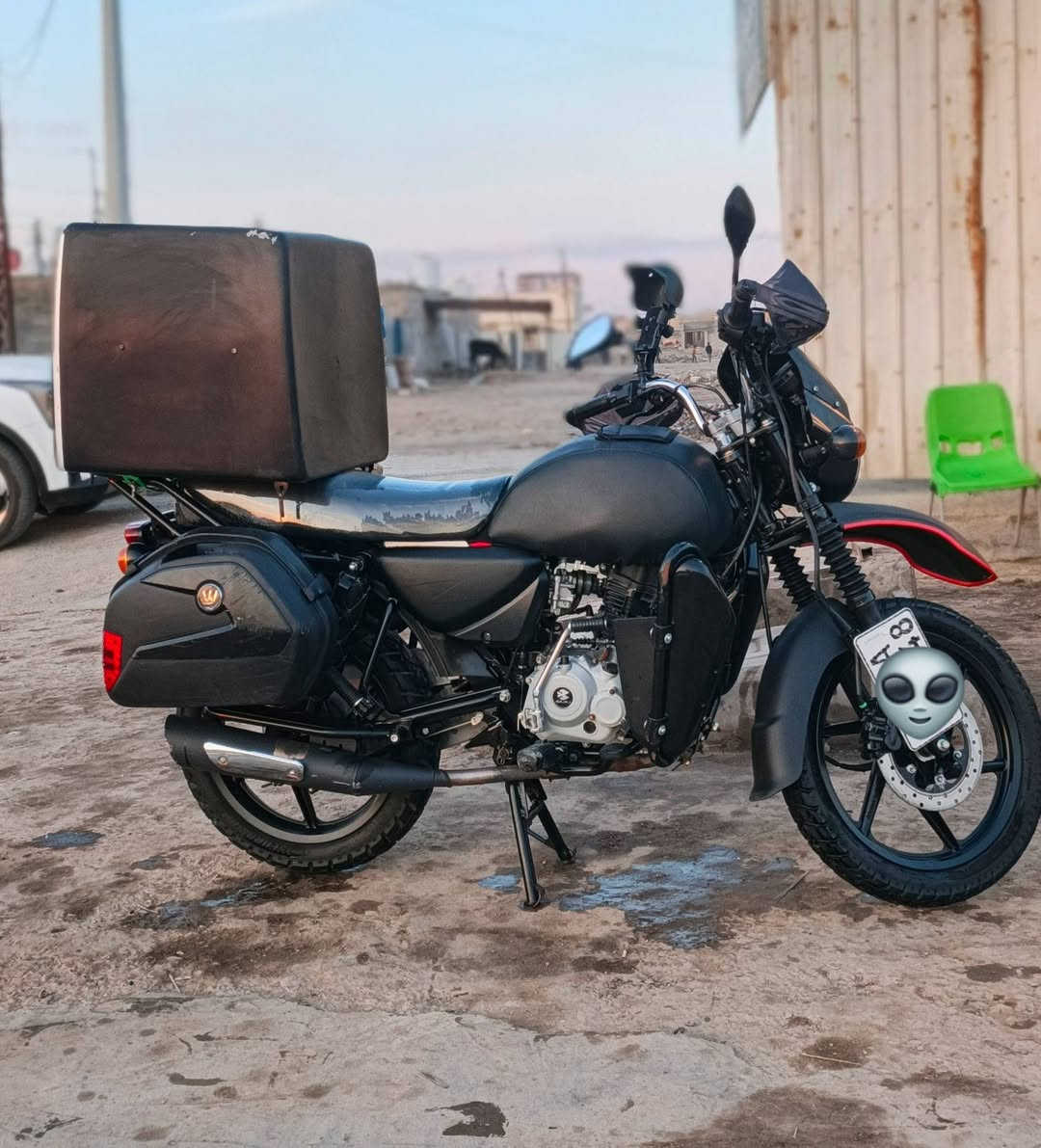 بوكسر موديل 23 طالعه ب 24 مرقم كامل. مكينه مكفوله السعر 2.700.000
متواجد واتس اب***********
