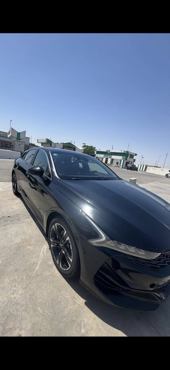 كيا كي 5 kia k5  جيتي لاين gtline موديل 2022 حره رقم بصرة باسمي تحويل ثاني يوم باسم المشتري مكينة مجفته كير كفاله حادثها بنيد مبدل ومصبوغ جاملغ جهة السايق بارد قليل وتكحيل بسيط الباقي مكفول محرك 1600 تيربو اقتصادي مرغوب مابي صرفيه بيها هواي مواصفات تحكم ستيرن قيادة ذاتيه نقطة عمياء رادار امامي لايتات ابيض لدات كار بلي 

سعر 152$ بيها مجال  
للاستفسار اكثر الاتصال على 
***********
