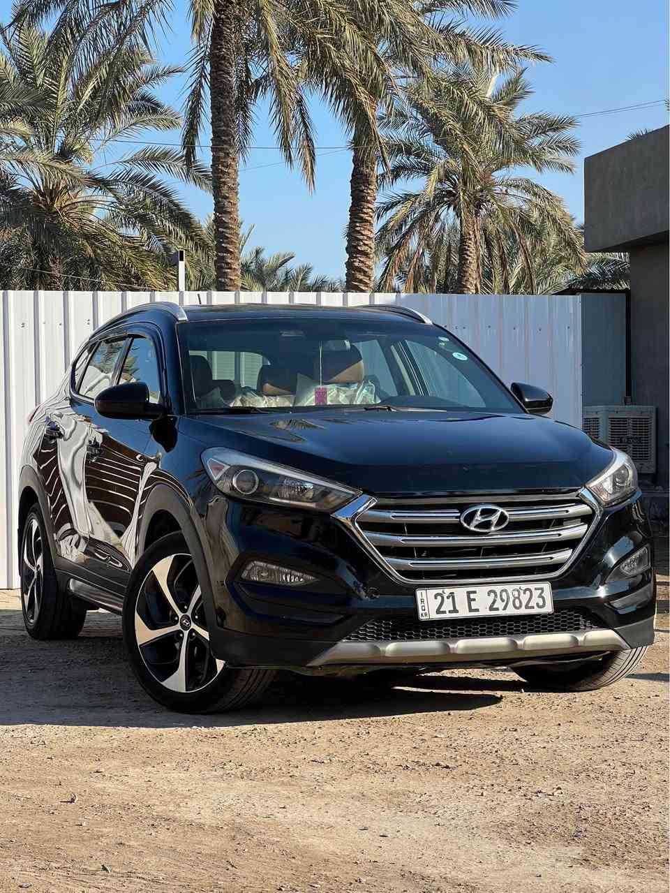 السلام عليكم 
للبيع توسان 2016 
او مراوس النترا ابيض 
داخل جلد كرسي كهرباء 
شاشه كامره 
محرك 2000
ماشية 52 الف
صبغ جاملغ وشوية بنيد حادث امريكا 
وجاملغ الثاني كلير بدون كلشي 
سيارة كلش نظيفه دهن جديد فلاتر جديدة 
شرط تحويل ثاني يوم سنوية، 
السعر 141$
مكان بغداد/ الكرخ 
*********** بغداد, العراق
