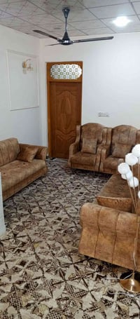 ٥ قطع • ١١ مقعد • النجف