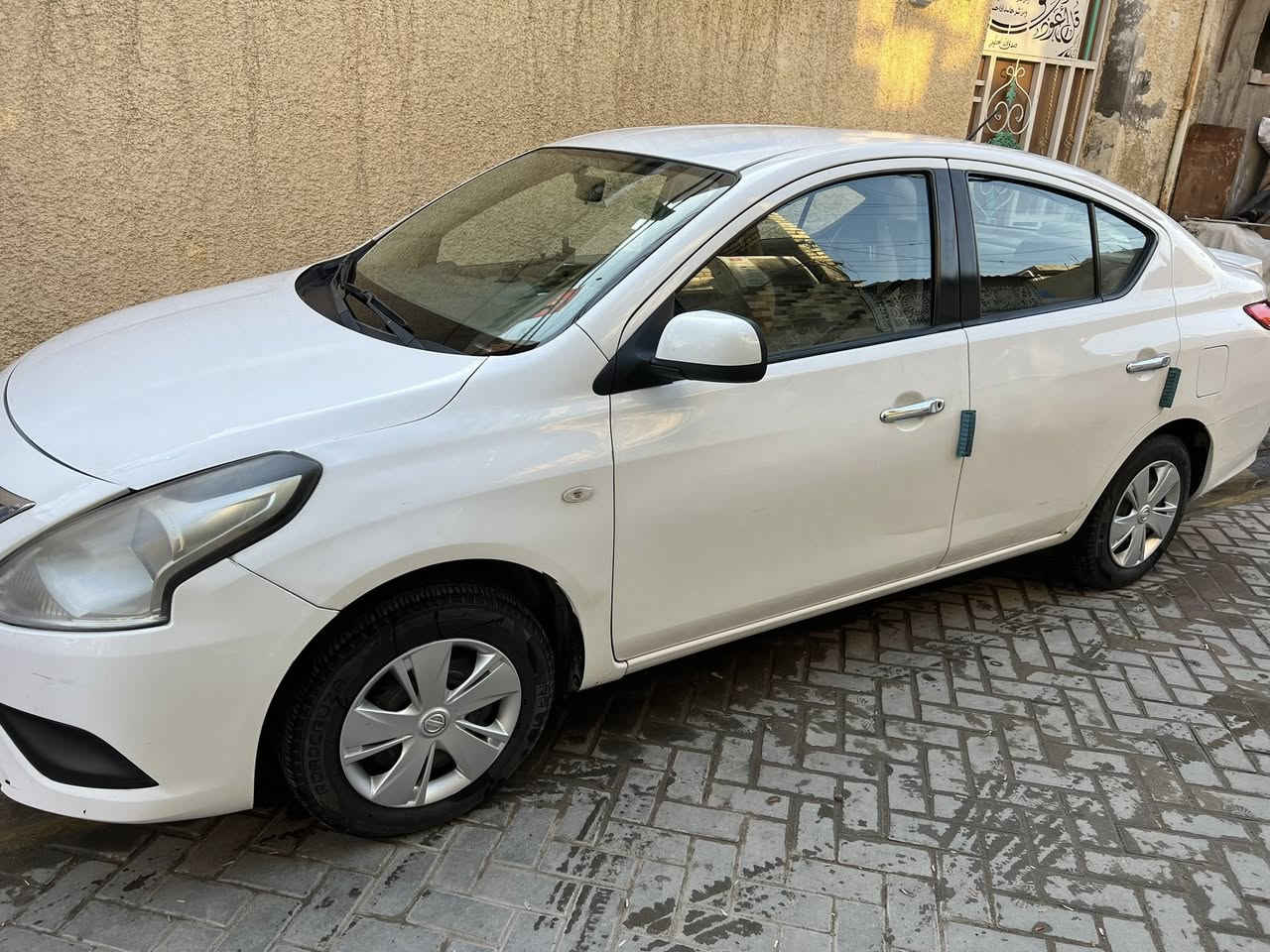 سلام عليكم
نيسان سنّي هندي بليتة زرگة موديل 2020 ماشيه 99 كير مكينة خير من الله صدر نظيف دوشمة كاملة بيها شخوط بالباب جهة السائق عنوان بغداد مدينة للاستفسار اتصال على الرقم ***********
