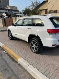 جراند شيروكي • ٢٠١٩ • ٦ سلندر