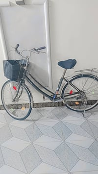 سلا عليكم بايسكل البيع نضيف نتصل عل رقم 07755651449وتدلل