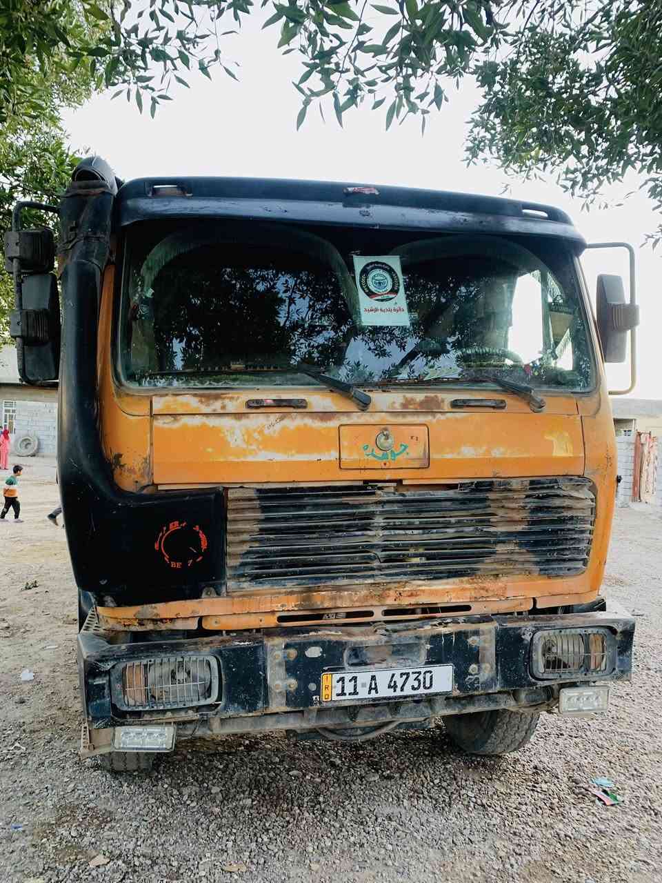 سلام عليكم البي للبيع   موديل١٩٧٩.            مجموعة نص تخم تاير كير ١٦٠ برميل محرك ٢٨ محسن قمارة بلادية.رقم بغداد 
***********            
***********
