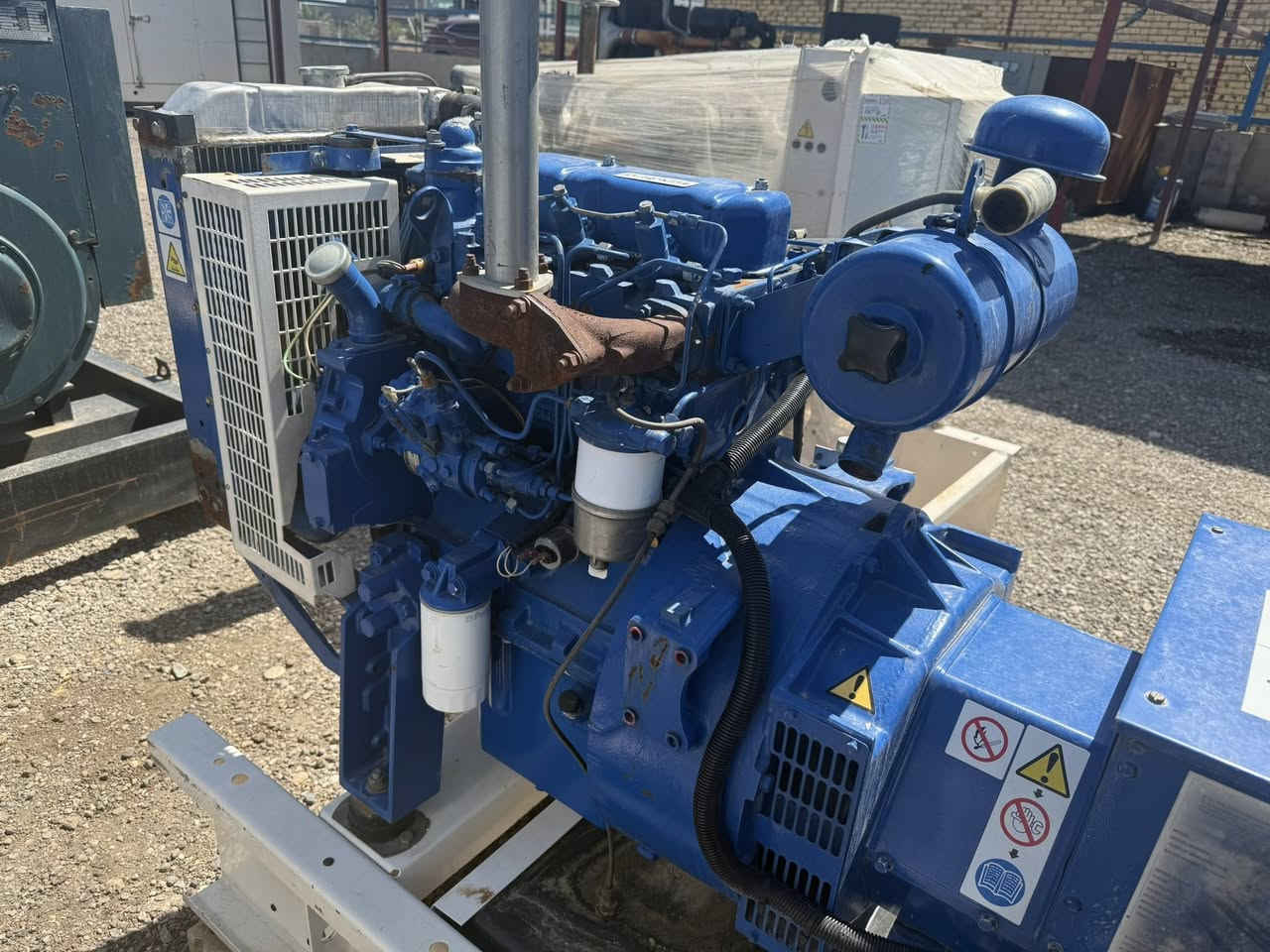 السلام عليكم
دخول جديد 🆕 

بيركنز انكليزي 3سلندر حجم ٩١ملم

توليد استامفورد انكليزي 30كيفي 

غير مشتغل في العراق 🇮🇶✅

مكفول من الفتح والصبغ والتبديل 

متوفر كمية كبيرة ✅🦅

افجي ولسون بريطاني اصلي 🇬🇧 

عدد ساعات التشغيل 1026ساعة فقط 

برودكشن نظام حماية بالكامل 

للاستفسار الاتصال ع الأرقام التالية 

***********

***********
