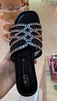 شحاطات طبي • كوزمتك الجمال