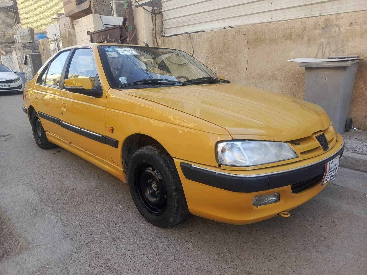 السلام عليكم من رخصه الادمن بيجو بارص 2015 للبيع او مراوس بأقل
كير مكينه مكفول تايرات صدر تبريد تمام بيها نقص حك ورقه اوكع من سعرها  بيها بس بنيد مبدل نفس اللون وخشم جاملغ اربع اصابع بارد رقم بغداد انكليزي جديد ابيع تحويل عقد مروري وتحويل  مصفره هيئه وغرامات سعرها  مكانها بغداد الدوره السعر 44 مجال بسيط للاستفسار اكثر الاتصال خط أو واتساب ***********
