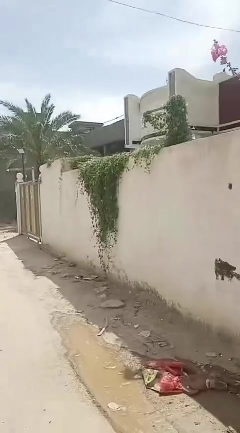 ‏ العقار للإيجار شرطةالخامسه الكرخ
جامع ملك القدوس البيت يتكون من غرفه ومطبخ وصالة ضيوف وخدمات متاكملة مثل ماموضح بل فديو *********** رصيد***********
