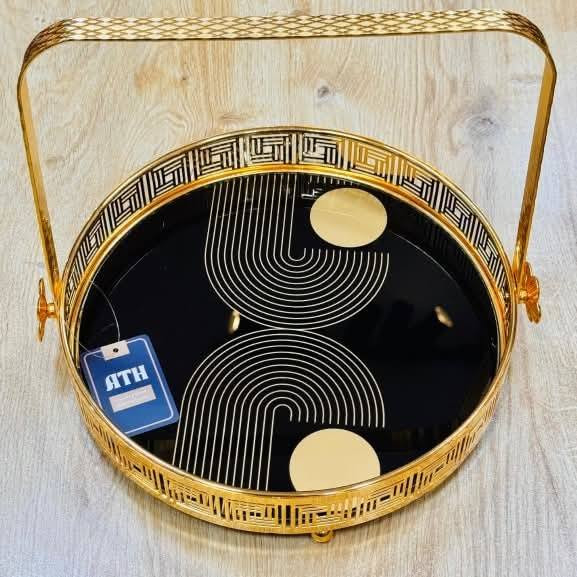 #مجمع_الحاج_صبار_واولاده_التجاري
#لا_نتعامل_بالدين_ولا_بالاقساط
#البيع_نقداً_فقط_بدون_إحراج

✨ مضيفة ضيافة فاخرة ✨
أناقة وفخامة تضيف لمسة مميزة لطاولة الضيافة.
تصميم ذهبي راقٍ مع قاعدة مزخرفة وحامل عملي لسهولة الحمل.
✔ تصميم أنيق يلفت الأنظار
✔ مثالية للضيافة والمناسبات

متوفرة الآن في مجمع الحاج صبار وأولاده للمواد المنزلية

#العنوان_الانبار_قضاء_عنه_شارع_الحضرة


**إذا كنت صاحب هذا الإعلان وتريد حذفه لأي سبب، رجاءا أرسل رسالة إلى الدعم الفني**