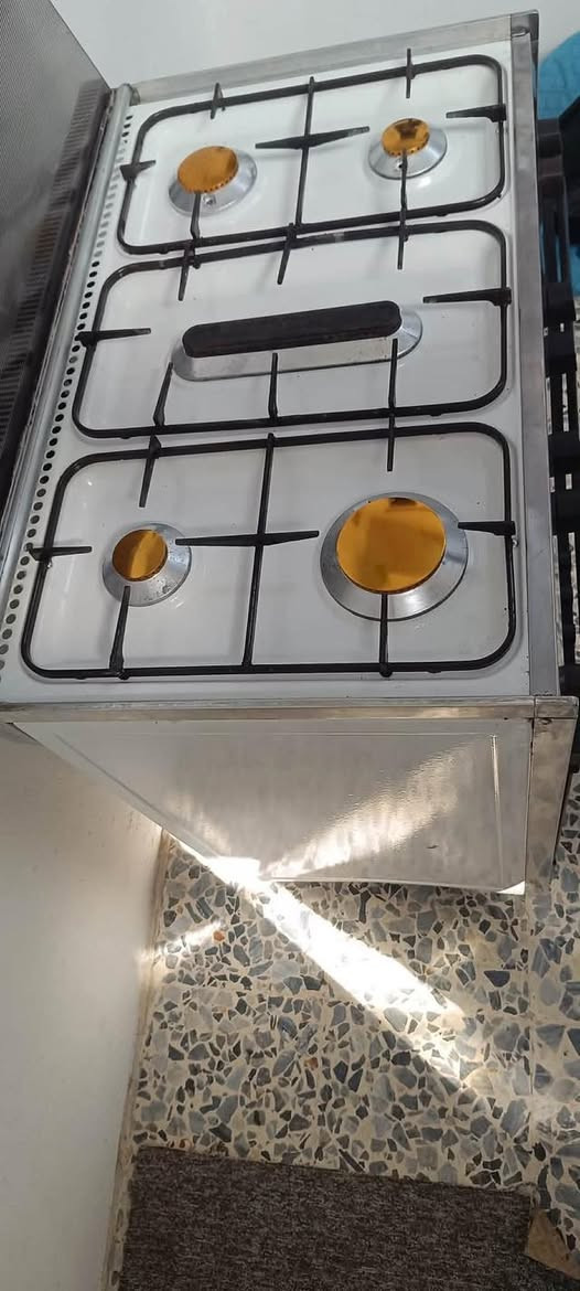 عرض مميز – طباخ عشتار عراقي 5عيون 
حجم عملي مناسب 80*50
 5 شعلات قوية 
 فرن شغال خط واحد
  لون ابيض مقاوم
💰 السعر: 170 قابل للنقاش
📍 العنوان: موصل – وادي حجر
📞 للاستفسار:اتفضل خاص 
🔹 للبيع أو المعارضة حسب الاتفاق والقناعة 🔹
✨ فرصة ما تتعوض ✨


**إذا كنت صاحب هذا الإعلان وتريد حذفه لأي سبب، رجاءا أرسل رسالة إلى الدعم الفني**