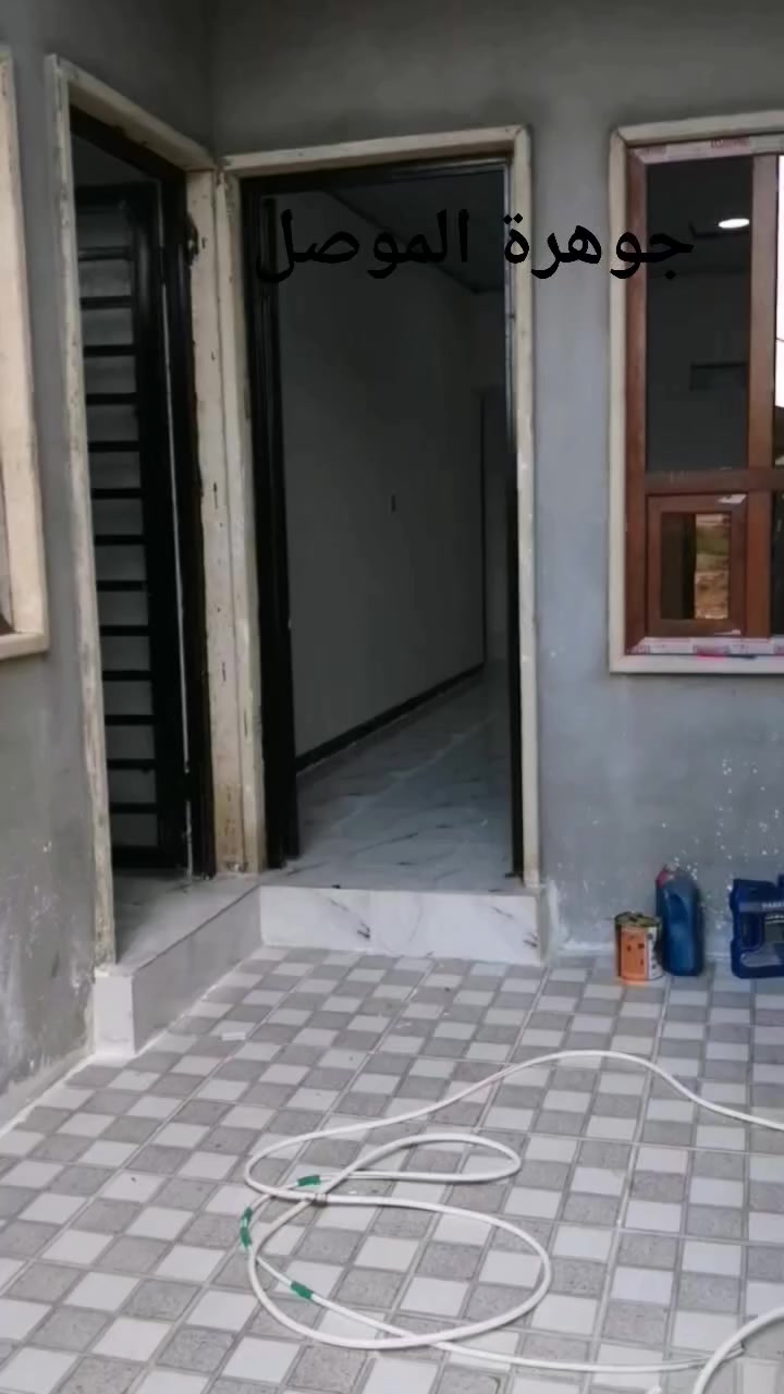 دار للبيع المساحه 100م الواجهة 5م طابق ونص سند ملك باسم شخص عنوان الدار حي سومر مقاطعه ١١٢ مدخل مسجد الخليل قرب المدرسه الكويتيه يرهم بيع أو معارض تفاصيل الدار داخل المنشور لمعرفة السعر علق بتم 
أو الاتصال على الأرقام
*********** واتساب
***********
