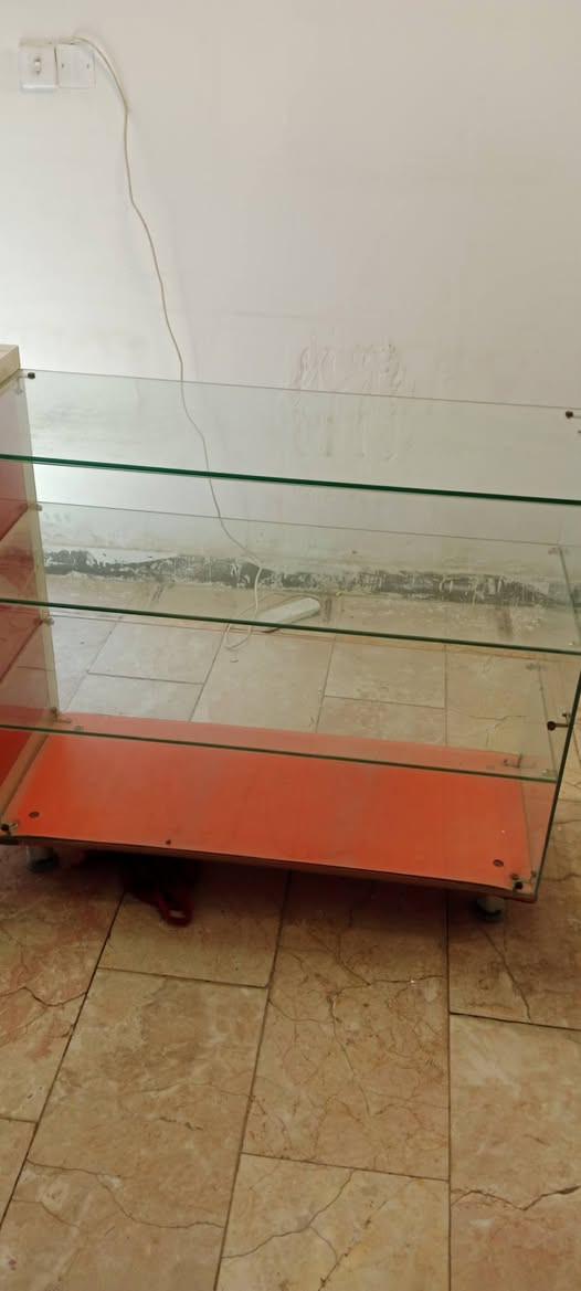 السلام عليكم الغراض للبيع  م/***********
