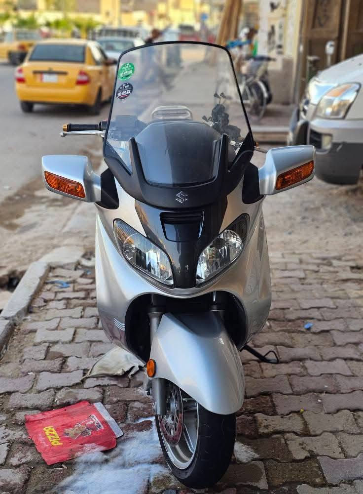 سلام عليكم دراجه سكاي ويف نص فول مكينه كير سبانه ممدود عليهن ماشيه 27الف تخم تاير دنلوب دراجه حاويه وجديده بمعنى الكلمه السعر خاص للاستفسار *********** مكاني ديوانية عفك
