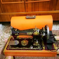 مكينه خياطه اصليه باب اول ما مستخدم شي قليل  07771382553.             ...