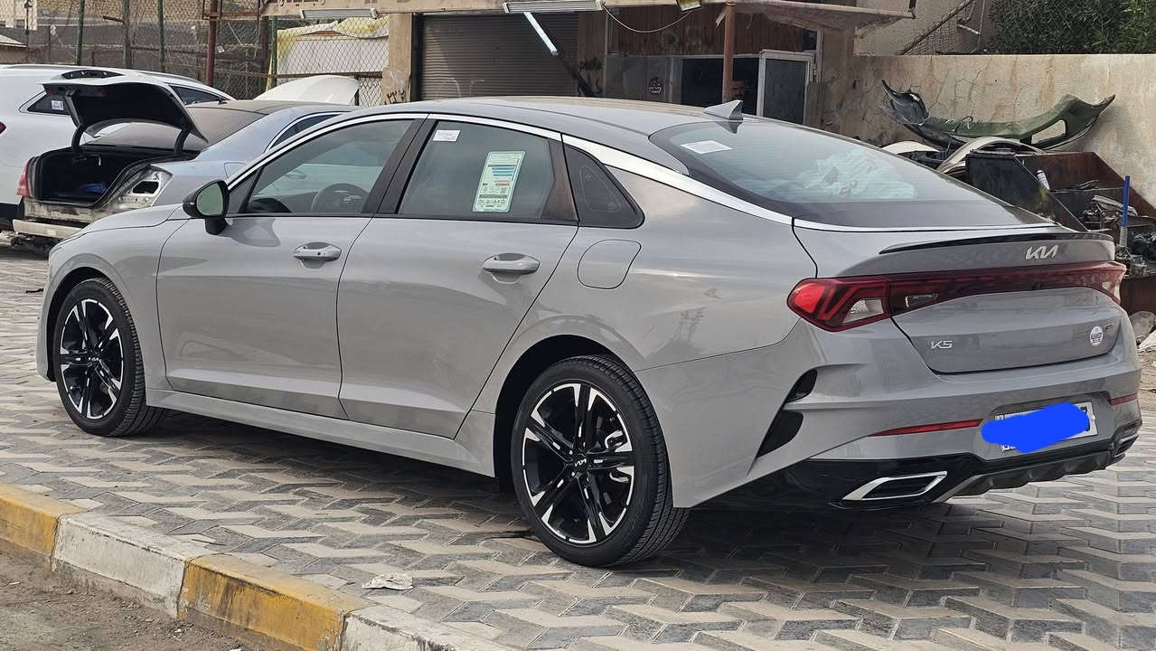 سلام عليكم كيK5 2024
رقم معوقين. تبديل بنيد وصبغ جاملغ
 بدون ضرر داخلي والباقي كفاله عامه
فول مواصفات 1/1 فئته GT ألاين 
عدا البنوراما
بصمه تشغيل / بصمه أبواب 
كشنات جلد / كشنات كرهبائيه 
سايد بريك بصمه / كأمره دواره 
تحكم إستران جهتين 
بلاجكتوات / اليت زنون 
فول الأخير 
سياره جاهزه محرك كير حداديه تبريد جاهزه الأخير 
السعر 178 وبيه مجال 
المكان الناصريه 
الاستفسار 
‭***********// ***********
