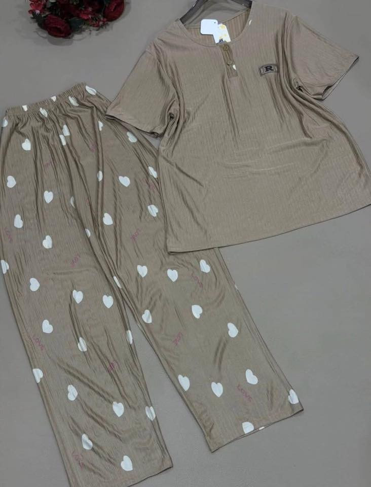 xl/xxl/3xl
السعر 8  الاف


**إذا كنت صاحب هذا الإعلان وتريد حذفه لأي سبب، رجاءا أرسل رسالة إلى الدعم الفني**