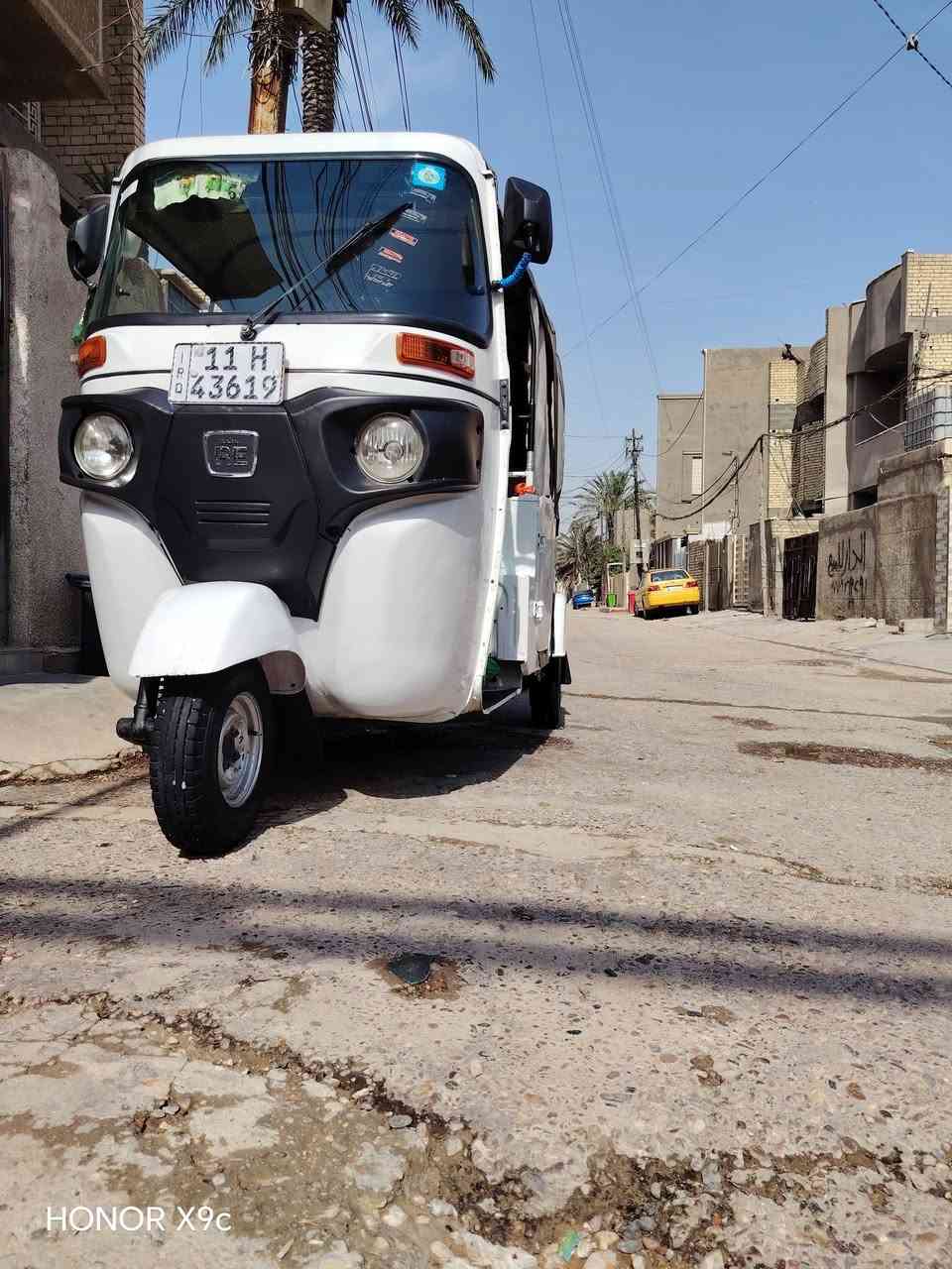 تكتك 22شهر 11 مكينه مكفوله سنجيل مامبدل بس فليس سعر 9وربع وبيه مجال عنوان الامين الثانيه الرقم ***********
