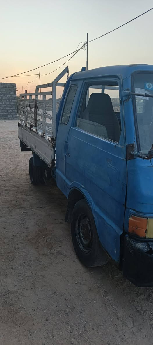 كيه بنگو موديل 94 رقم دولي بسمي تحويل ثاني يوم السعر 40 وبيهه مجال المكان النجف الحيدرية مكلف بل نشر للستفسار على رقم ***********
