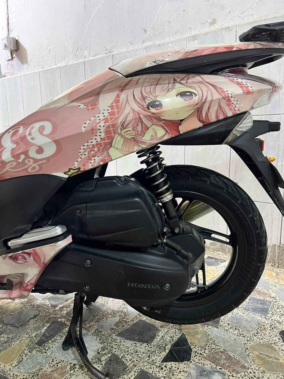 السلام عليكم psx مكينة 125 دراجة رمبة مكفولة كفالة عامة ماشية 34km يابانية JF صور مزاد حساس زدحام تدفة بل يدات اوراقهة كاملة نازلة من بيت طارش الاستفسار واتساب ***********✅💵📞
