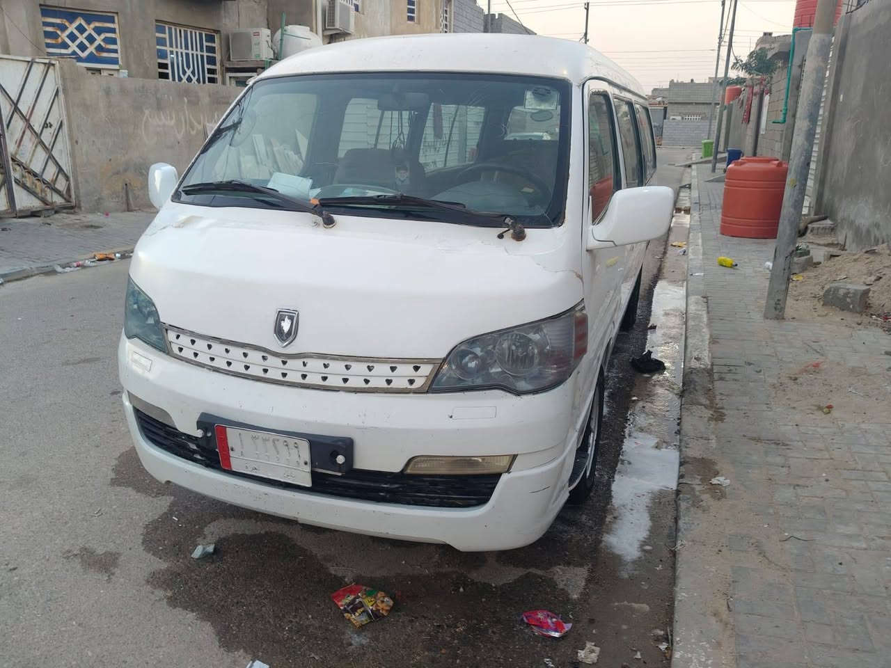 السلام عليكم جنبي اج وان موصليه سنويه نموذج رقم بابل مكينه كير حداديه تخم تاير مابيها اي نقص السعر ب 43 وبيها مجال قليل مكاني البصره مكلف بنشر اتصل ع رقم *********** البصرة, العراق
