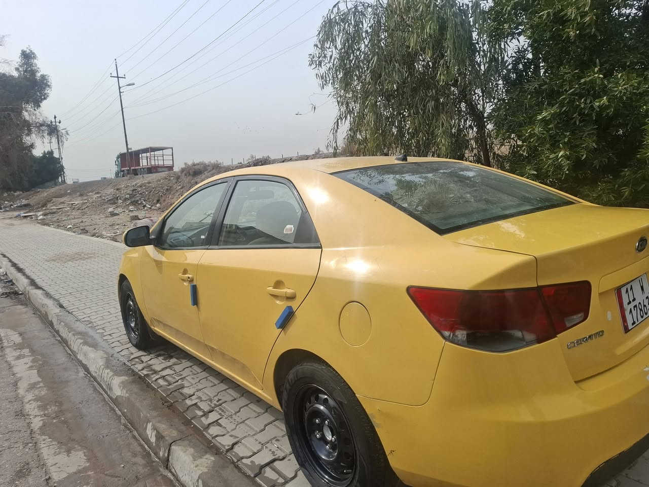 السلام عليكم سيراتو موديل ١٢ خليجي كير مكينه تبريد كهربائيات كفاله مكفوله من الضربه والتبديل بيها طخات بسيطه باسمي مصفره رقم انكليزي بغداد مكاني بغداد جسر ديالئ للبيع او مراوس بخصوصي سعر ٩٠ وبيه مجال رقمي ***********
